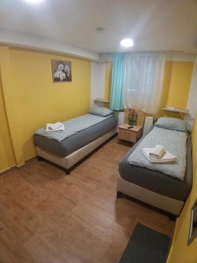 Deniz Guesthouse Budapest Eksteriør bilde