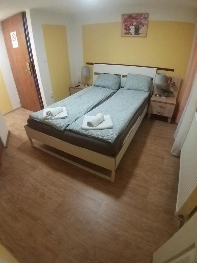 Deniz Guesthouse Budapest Eksteriør bilde