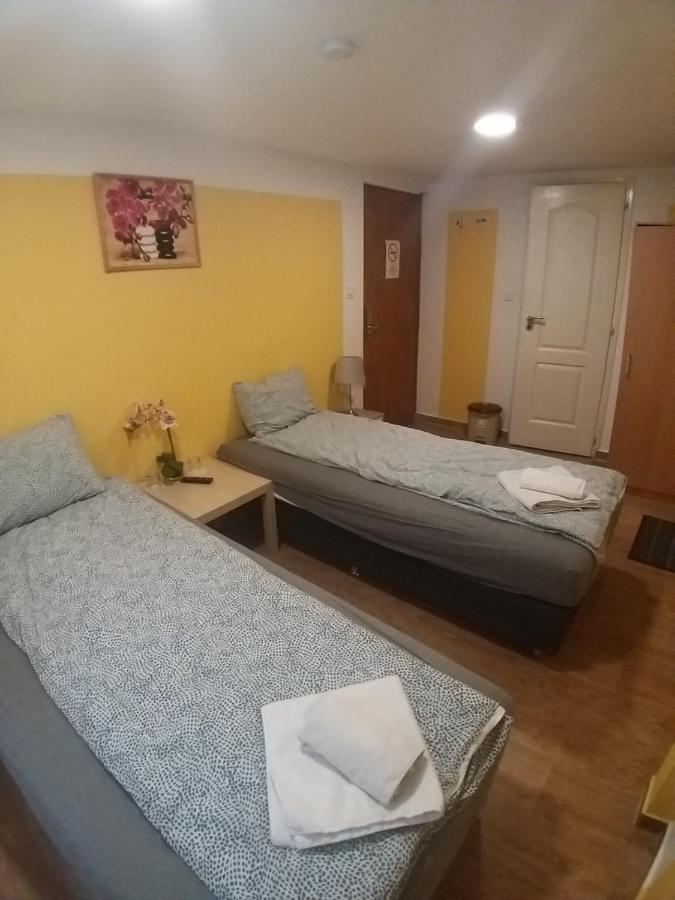Deniz Guesthouse Budapest Eksteriør bilde