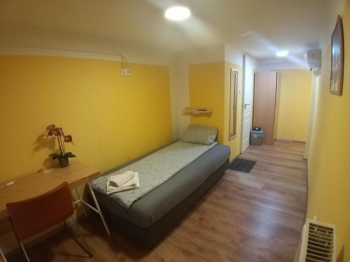 Deniz Guesthouse Budapest Eksteriør bilde